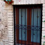 Nel Vicolo Dei Baci - Al Bacio *