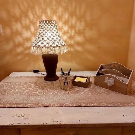 Nel Vicolo Dei Baci - Al Bacio *