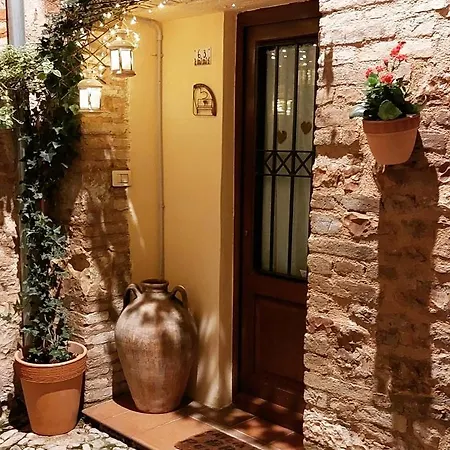 דירה Nel Vicolo Dei Baci - Al Bacio ספלו