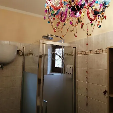 Nel Vicolo Dei Baci - Al Bacio Spello
