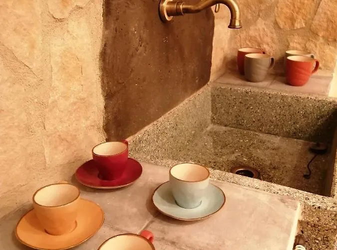 Nel Vicolo Dei Baci - Al Bacio *