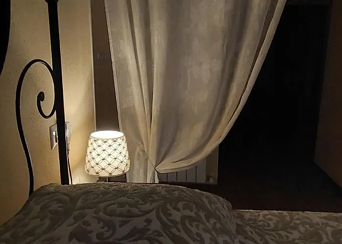 Nel Vicolo Dei Baci - Al Bacio